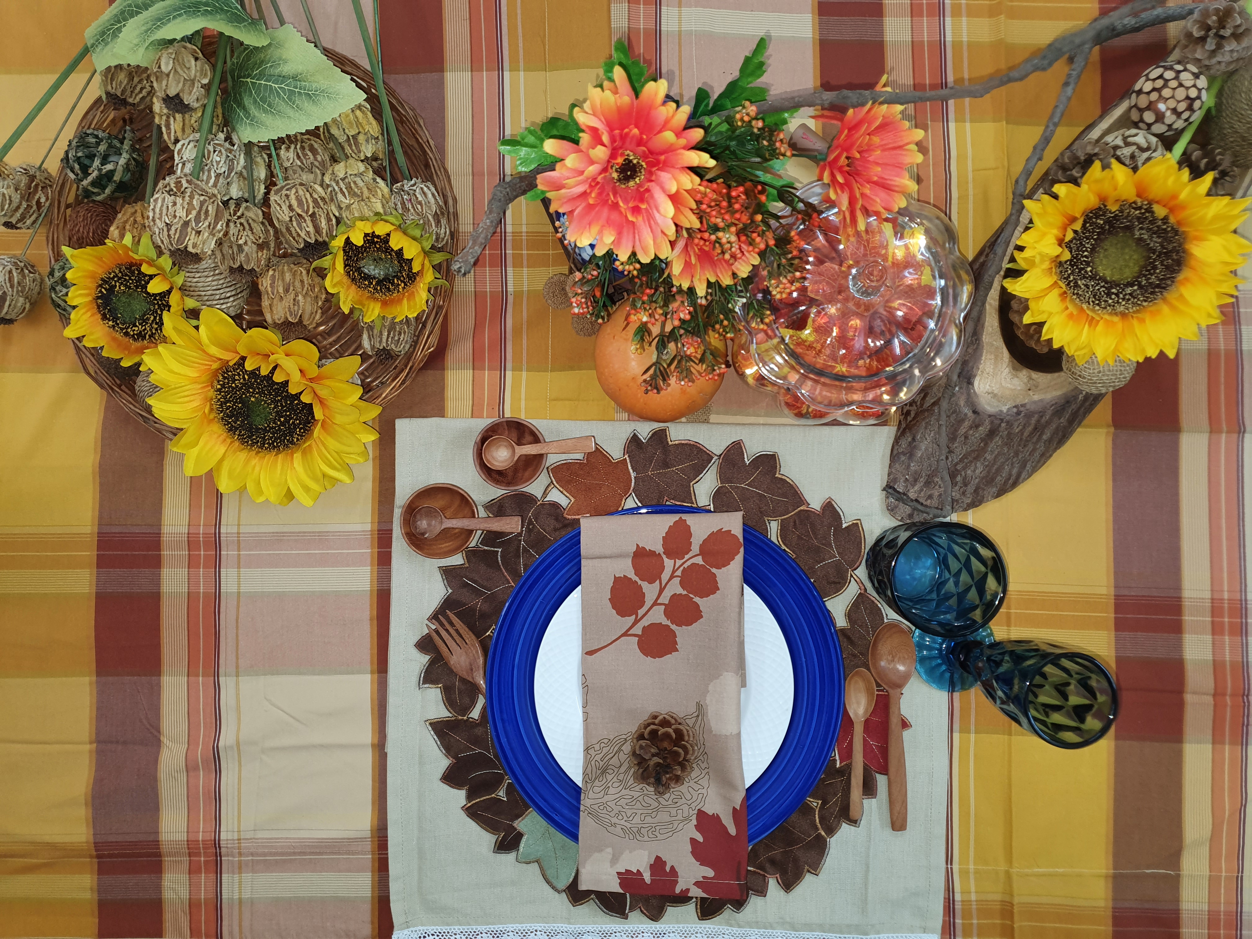 Thanksgiving tablescape